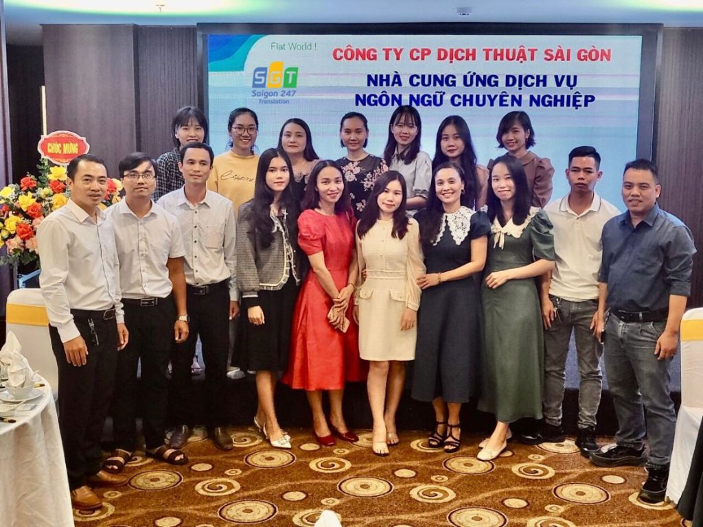 Đội ngũ biên dịch viên tại Công ty CP Dịch thuật Sài gòn